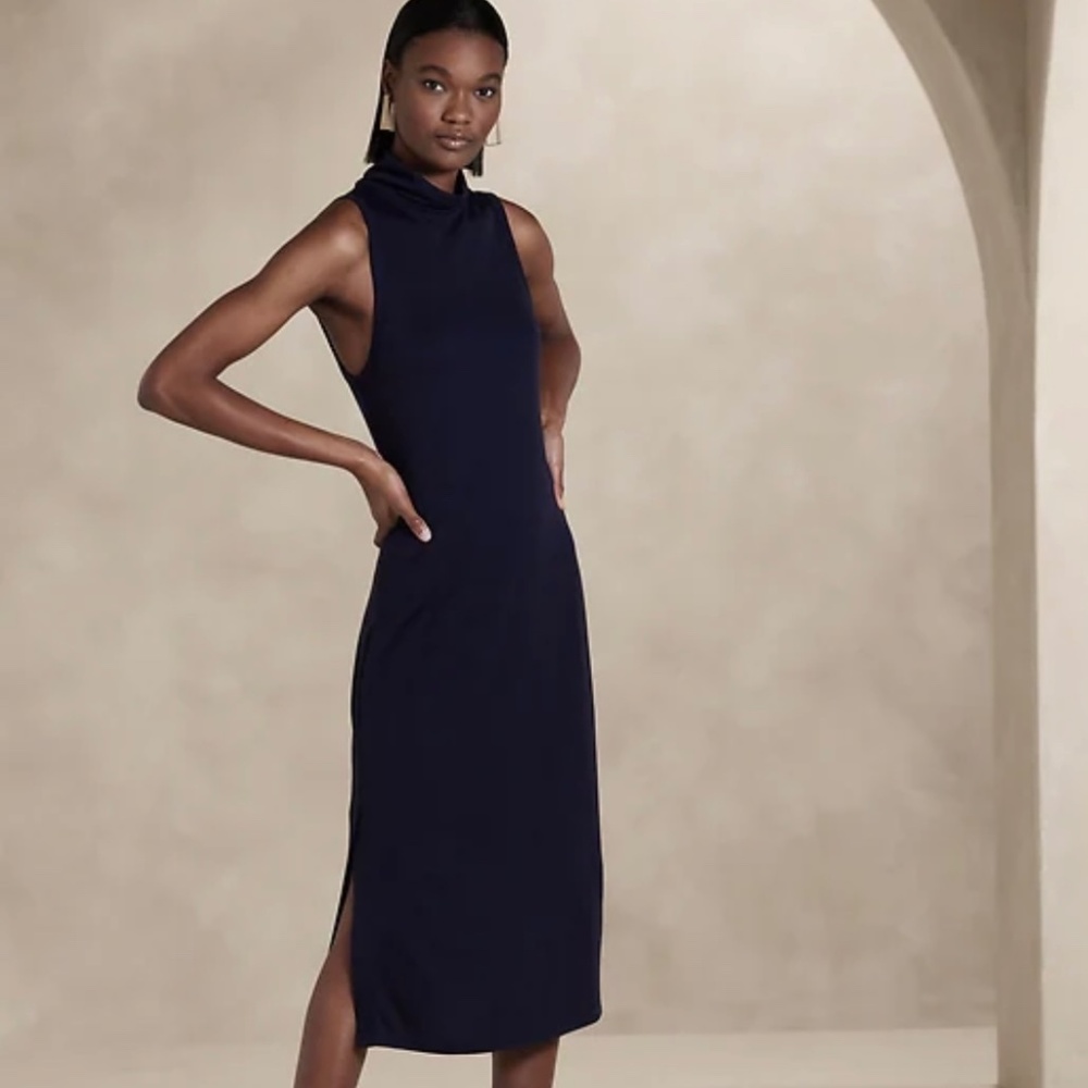 Banana Republic | Navy Victoria Midi Dress